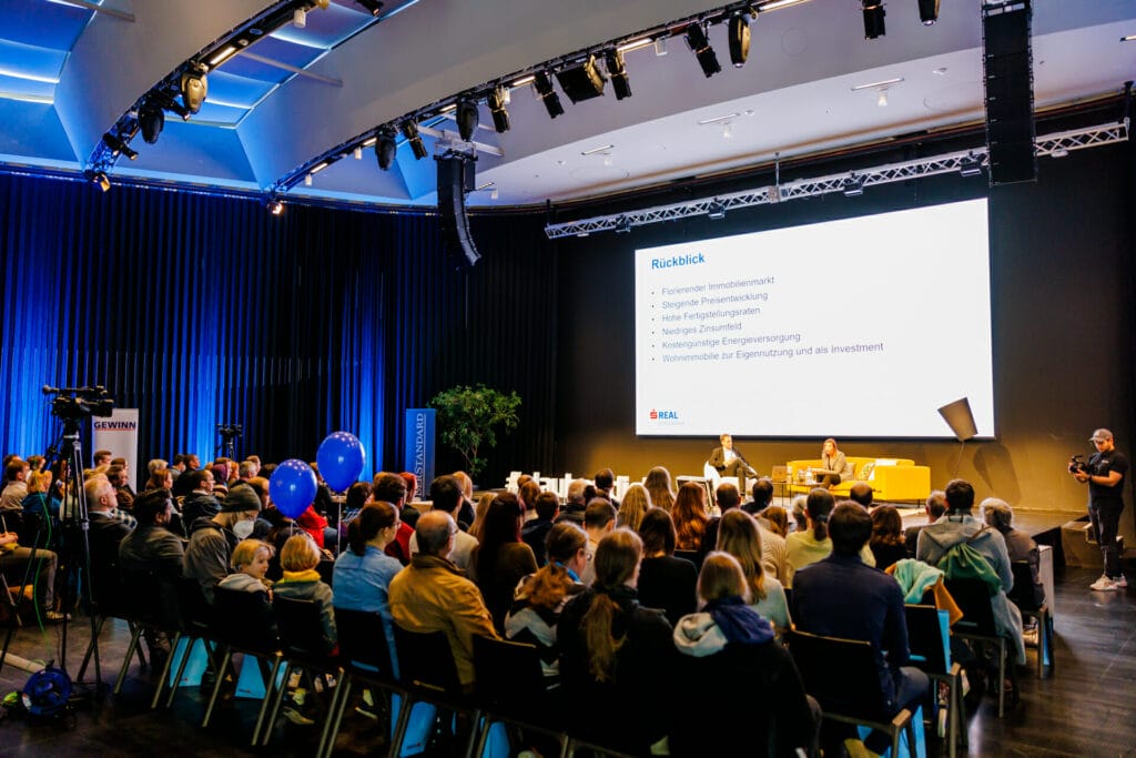 Erste Wohnmesse 2022 LIVE | Häuser. Wohnungen. Finanzieren. Versichern.